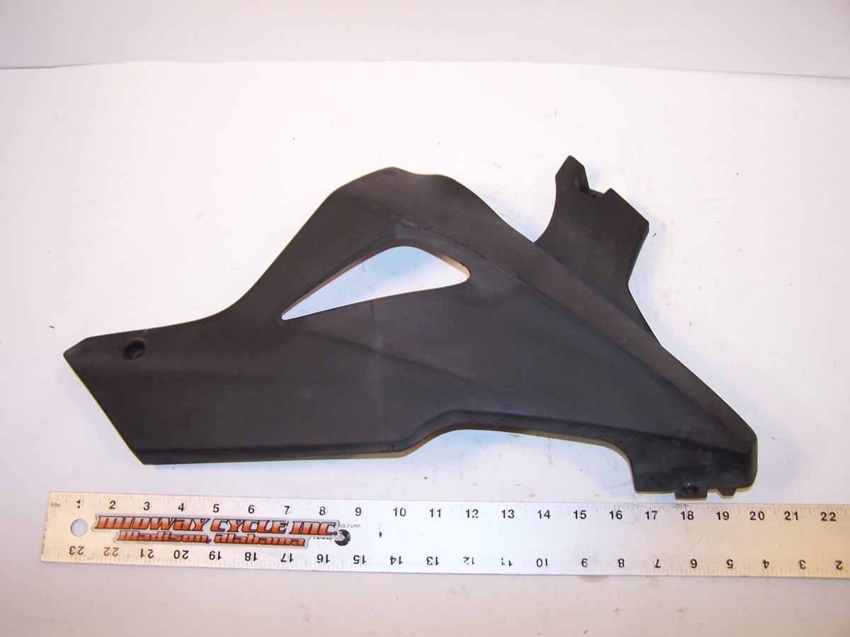 HONDA CBR250 RIGHT LOWER SIDE FAIRING COWL COVER 64310-KYJ-900 CBR