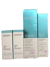 Proactiv kit Adapalene Gel + Moisturizer Oil Control + 2 Green Tea Moisturizer.