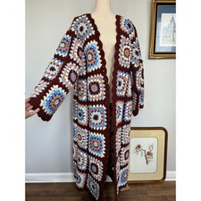 Vtg Boho 70s Crochet Cottagecore Granny Square Statement Maxi Cardigan