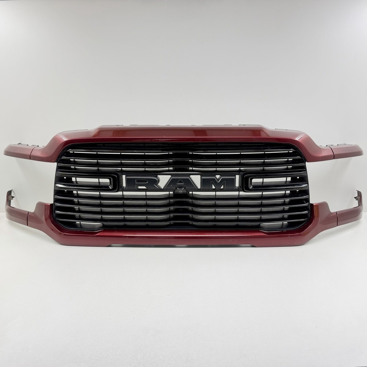 19-24 Ram 2500 3500 Laramie Night Edition Front Grill W Camera