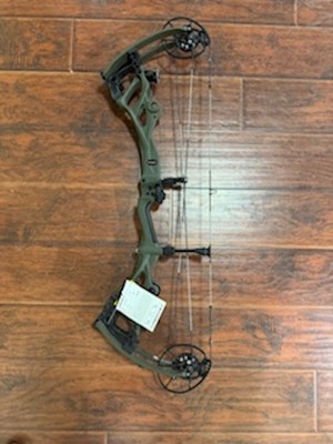 Bowtech Carbon One X RH 70# Green Compound Hunting Bow