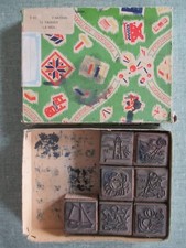 BOITE 7 TAMPONS D’ECOLE ANCIENS FERNAND NATHAN – LA MER PLAGE BATEAU CRABE