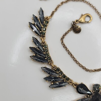 Collier ras du cou avec petites perles d'eau douce Collier ras du cou avec petites perles d'eau douce