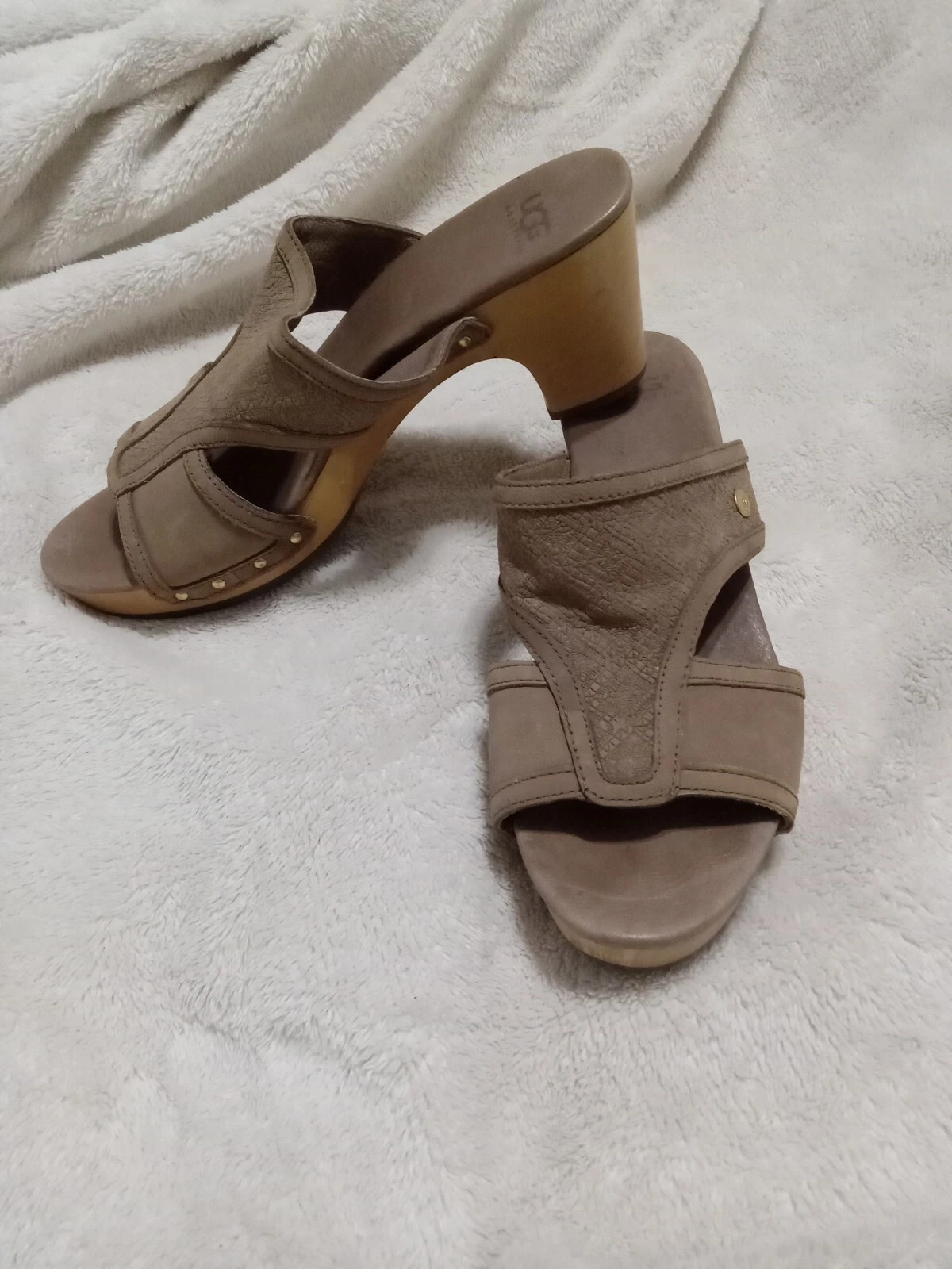 Sandali UGG slip on plateau tacco marrone tortora pelle e camoscio taglia 9