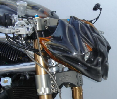 MGM-BIKES   Lampenmaske LM99 TÜV-Teilegutachten Streetfighter / Fighter / Maske