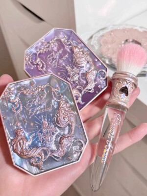 フラワーノーズ　メイクボックス　moonlight Mermaid 美品 Flower Knows Moonlight Mermaid Jewelry Blush NEW IN BOX | eBay