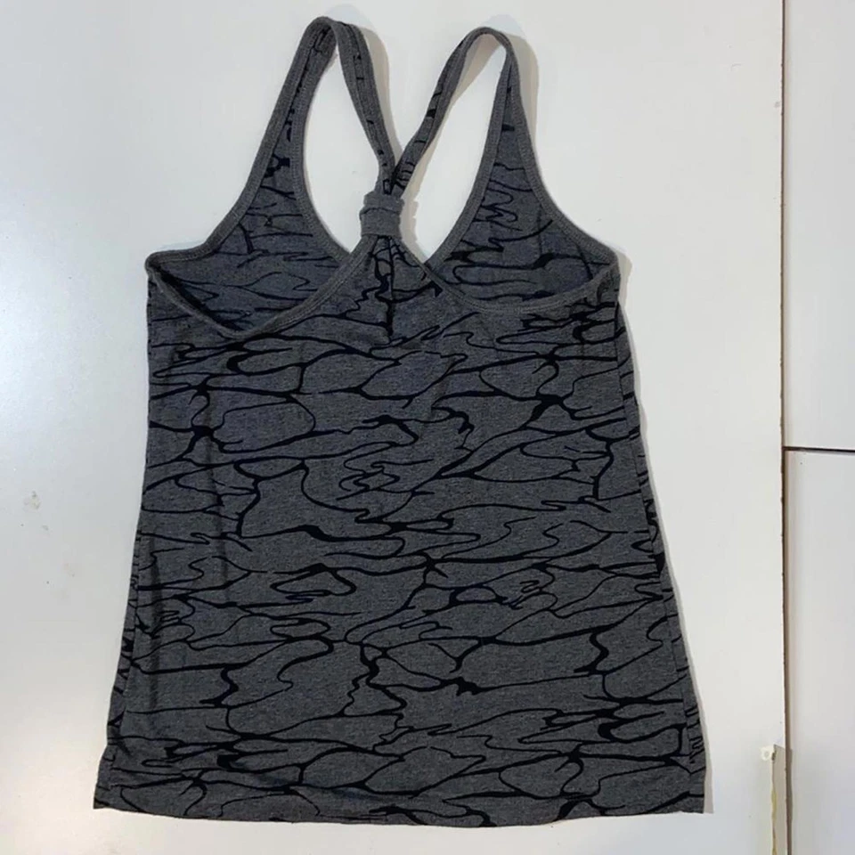 Old Navy l Gray/Black Racerback Fitted Workout Tank Size XS - Image 4 of 4