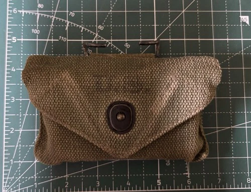 WW2 US Military EA Brown 1944 First Aid Pouch