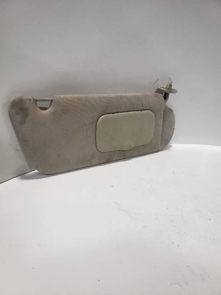 Viseira solar direita passageiro com iluminação compatível com 02-07 RENDEZVOUS 992575 - Imagem 2 de 4