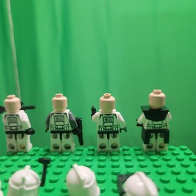 LEGO Starwars Clone Gunner & Commander & Troopers Set Of 4