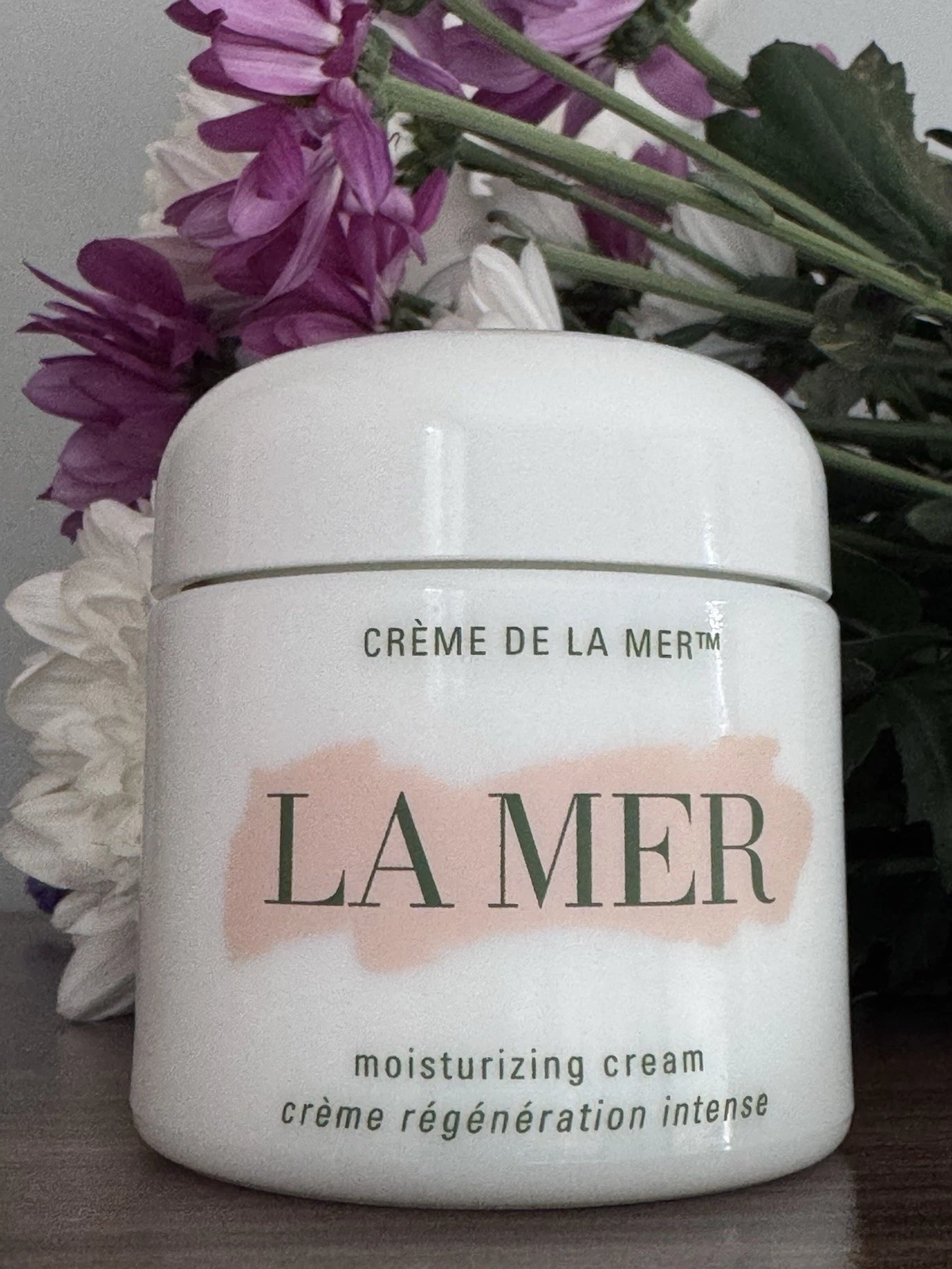 la mer moisturizing cream 100ml RRP £465
Opens in a new window or tab