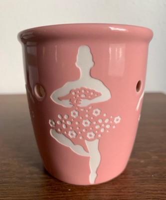 Scentsy Pirouette Plug in Warmer Ballet BALLERINA Pink white RETIRED Open Box
