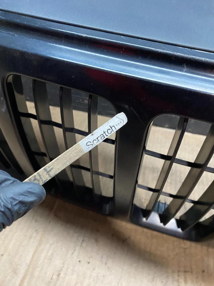 2005 2006 2007 Jeep Grand Cherokee Front Upper Grill Grille OEM u6394 DG - Image 4 of 4