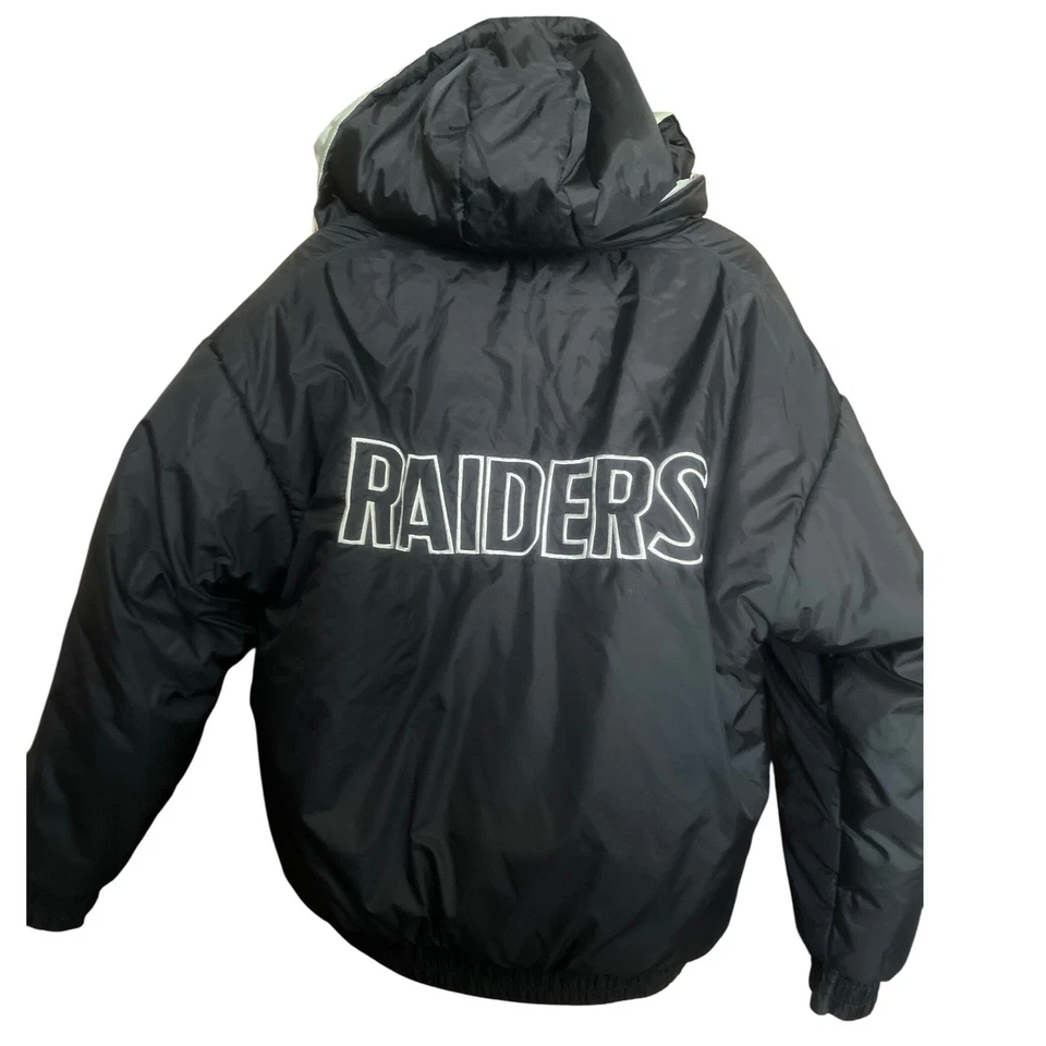 Chaqueta acolchada con capucha de jugador profesional de la NFL Oakland Raiders de colección cremallera completa adulto grande Foto 2 de 4