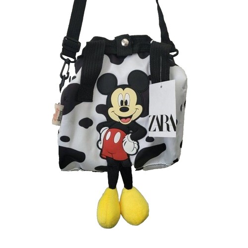 ショルダーバッグ・ポシェット Loungefly Disney Steamboat Willie Porthole Crossbody Bag New Loungefly Disney Steamboat Willie Porthole Crossbody Bag