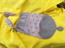 ancien petit sac ou bourse porte monnaies en fil de metal epoque 1920