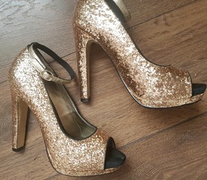 gold glitter high heels