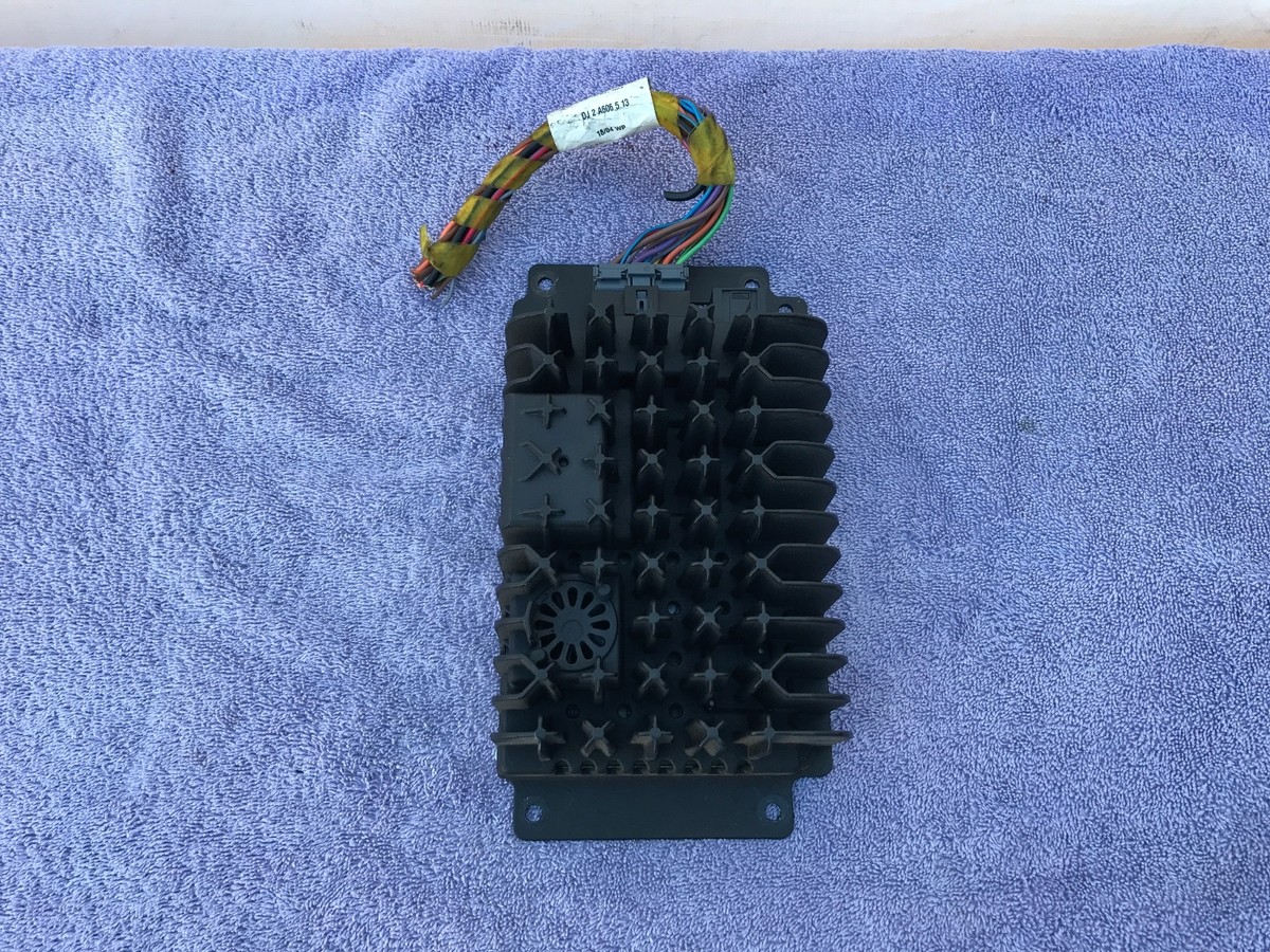 05-09 Mercedes Benz W209 W203 CLK, C CLASS Harman Becker Amplifier