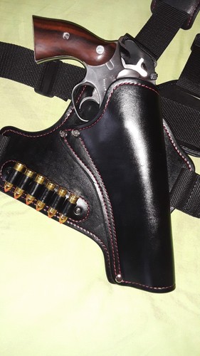 Beautiful Black Leather Redhawk Chest Holster Rig w/Extra Cartridge Carry - Picture 2 of 14
