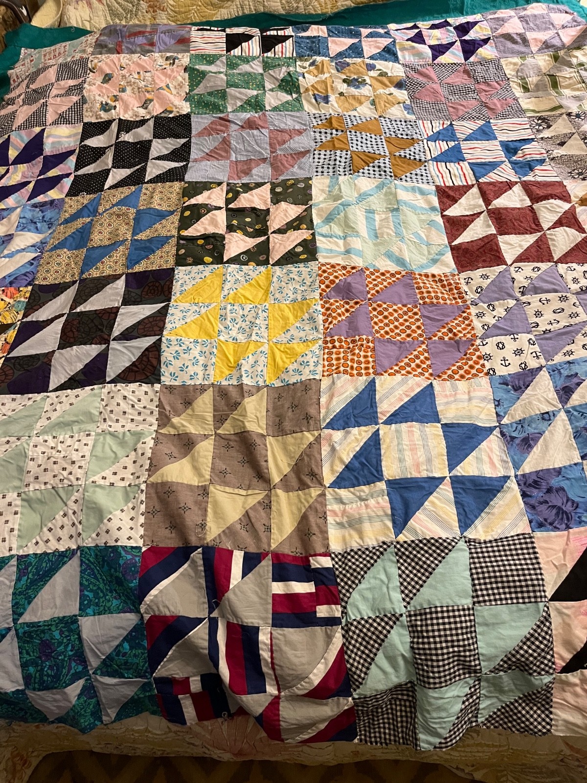 Dessus De Lit Patchwork Fait Main "Bow-Tie" – Multicolore (96x76 Cm)