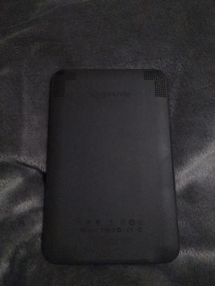 Amazon Kindle mit kaputtem Akku, Ersatzteile, defekt - Bild 3 von 4