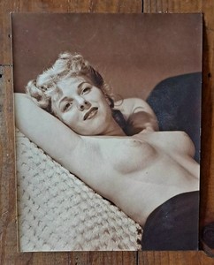 Vintage B&W Pinup Photo Nude Cheesecake Risque  Female Art 11x14