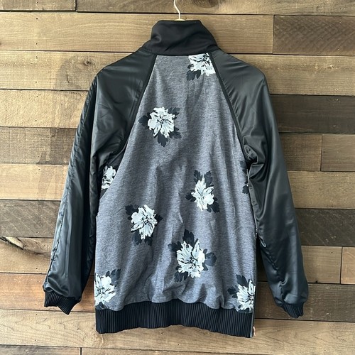 Lululemon Both Ways Bomber Heathered White / Black / Atomic Flower Silver Spoon - Picture 14 of 16