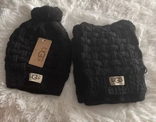 SET Knit Winter Scarf & Hat Set  Ugg New