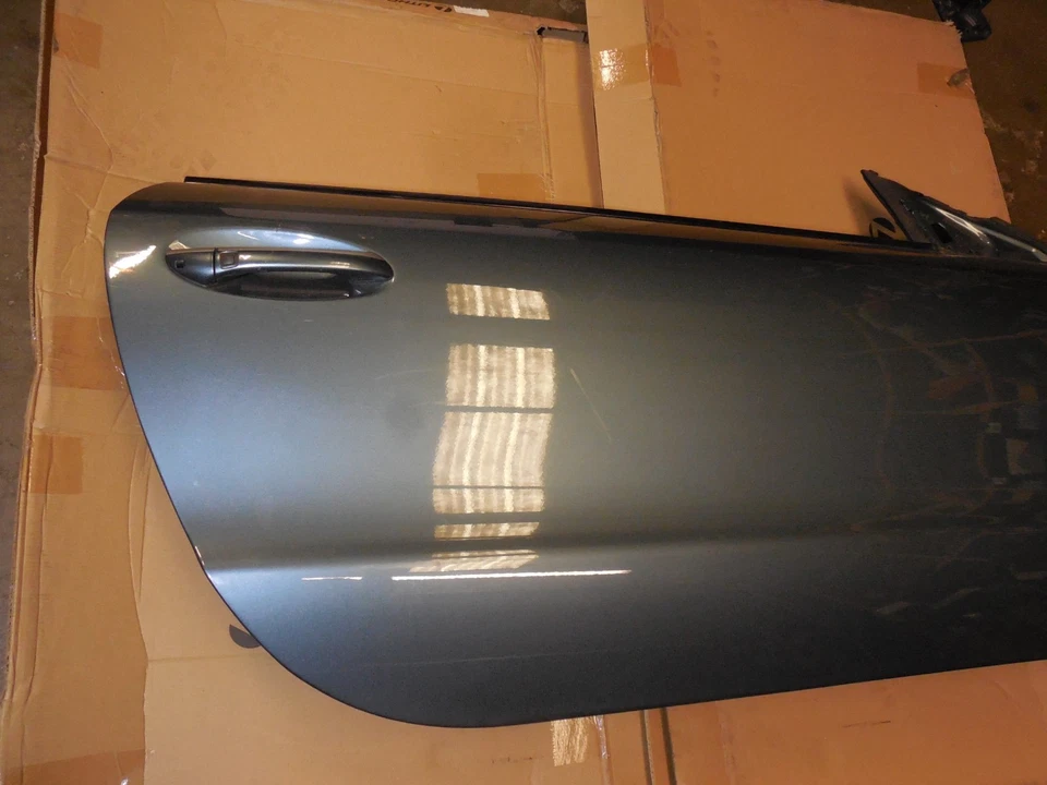 Conjunto panel carrocería puerta derecha 03-08 Mercedes Benz R230 SL500 SL600 SL55 Egeo Foto 2 de 4