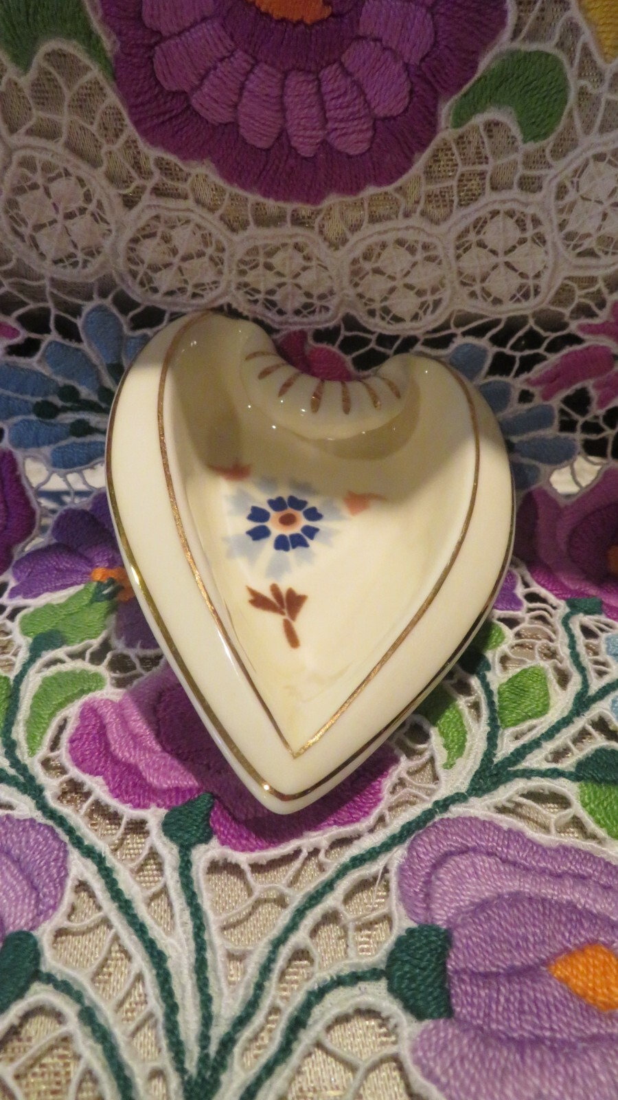Picture 2 of 4