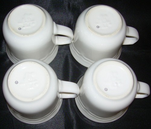 4 Pfaltzgraff USA Gazebo Garland Coffee Tea Cups Mugs - Picture 3 of 3