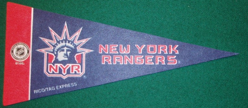 NEW YORK RANGERS NHL MINI PENNANT, NEW & MADE IN USA