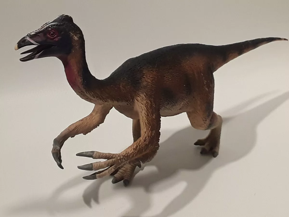 Deinocheirus Toy