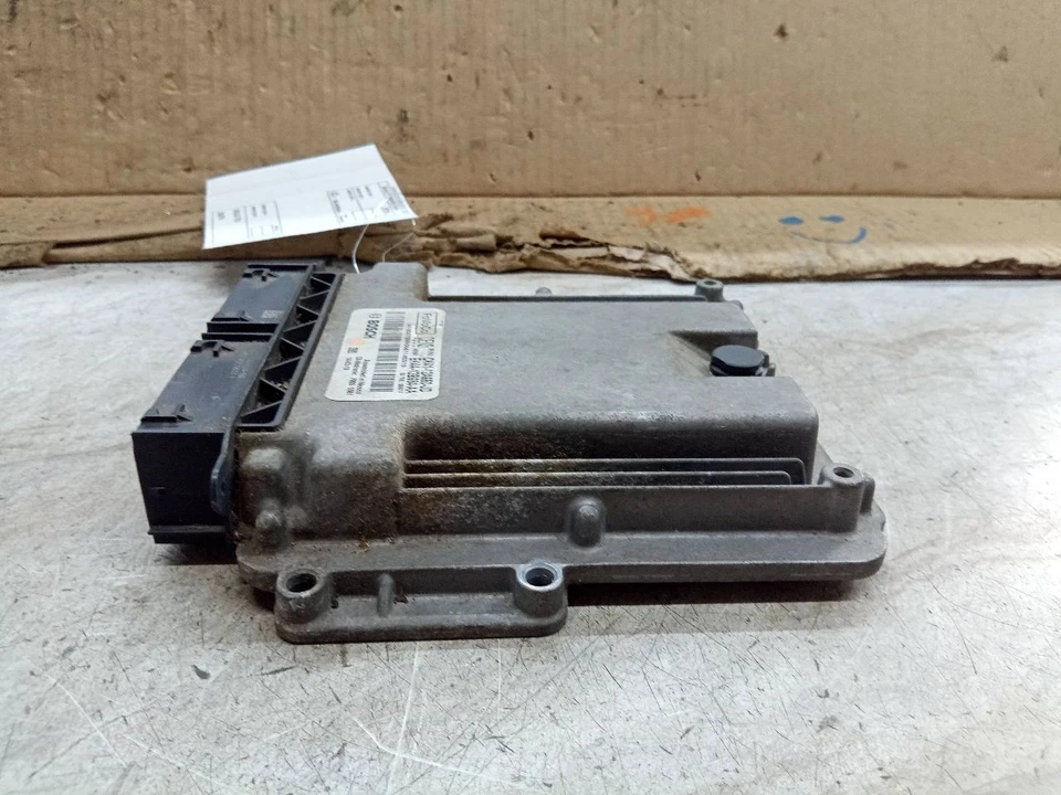 Used Engine Control Module (ECM) fits: 2015 Ford Transit 350 Electronic Control Foto 4 de 4
