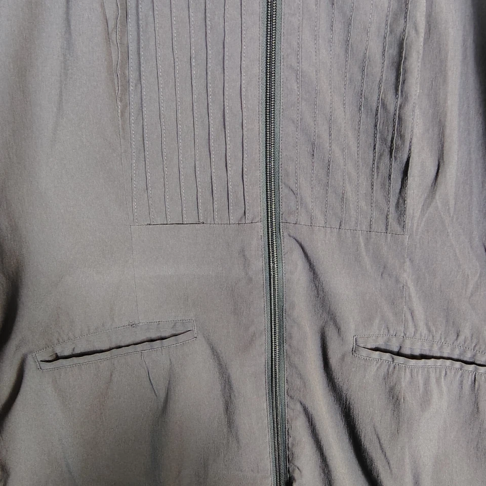 Noel Asmar Spa Tunic Women's Large Grey Stretch Pintuck Full Zip Salon Uniform - Image 3 of 4