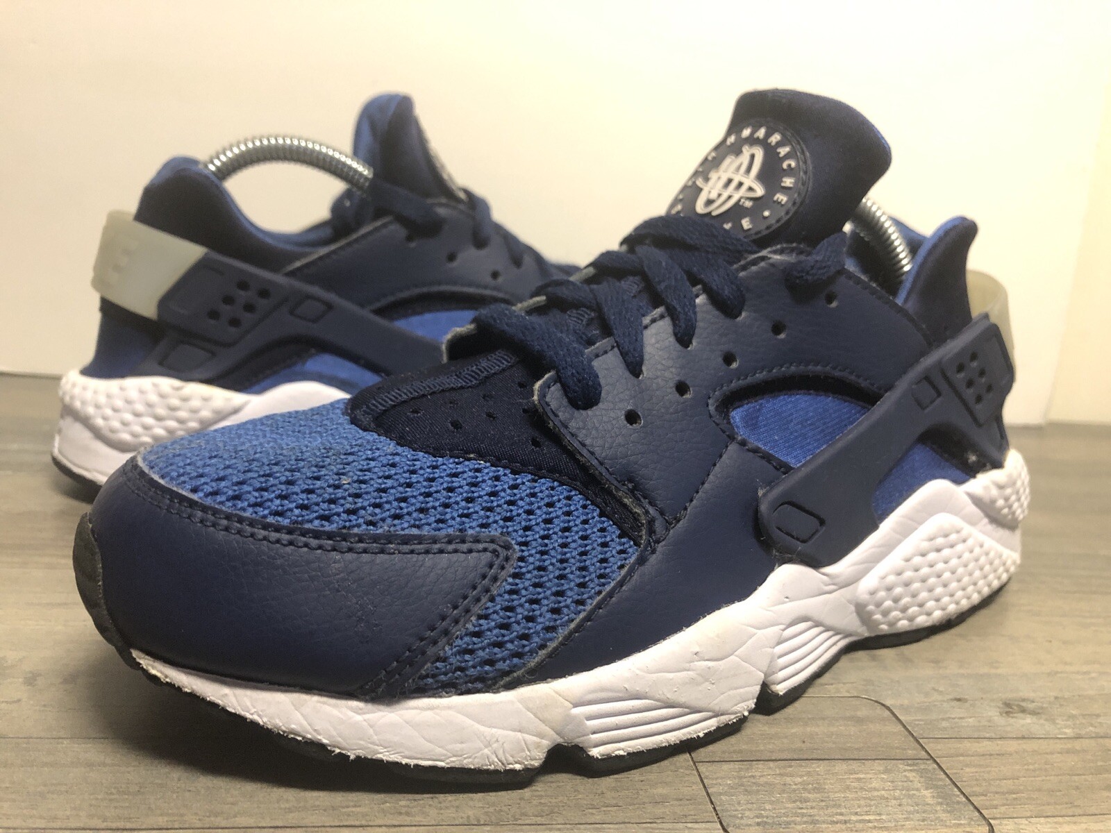 huarache trainers white