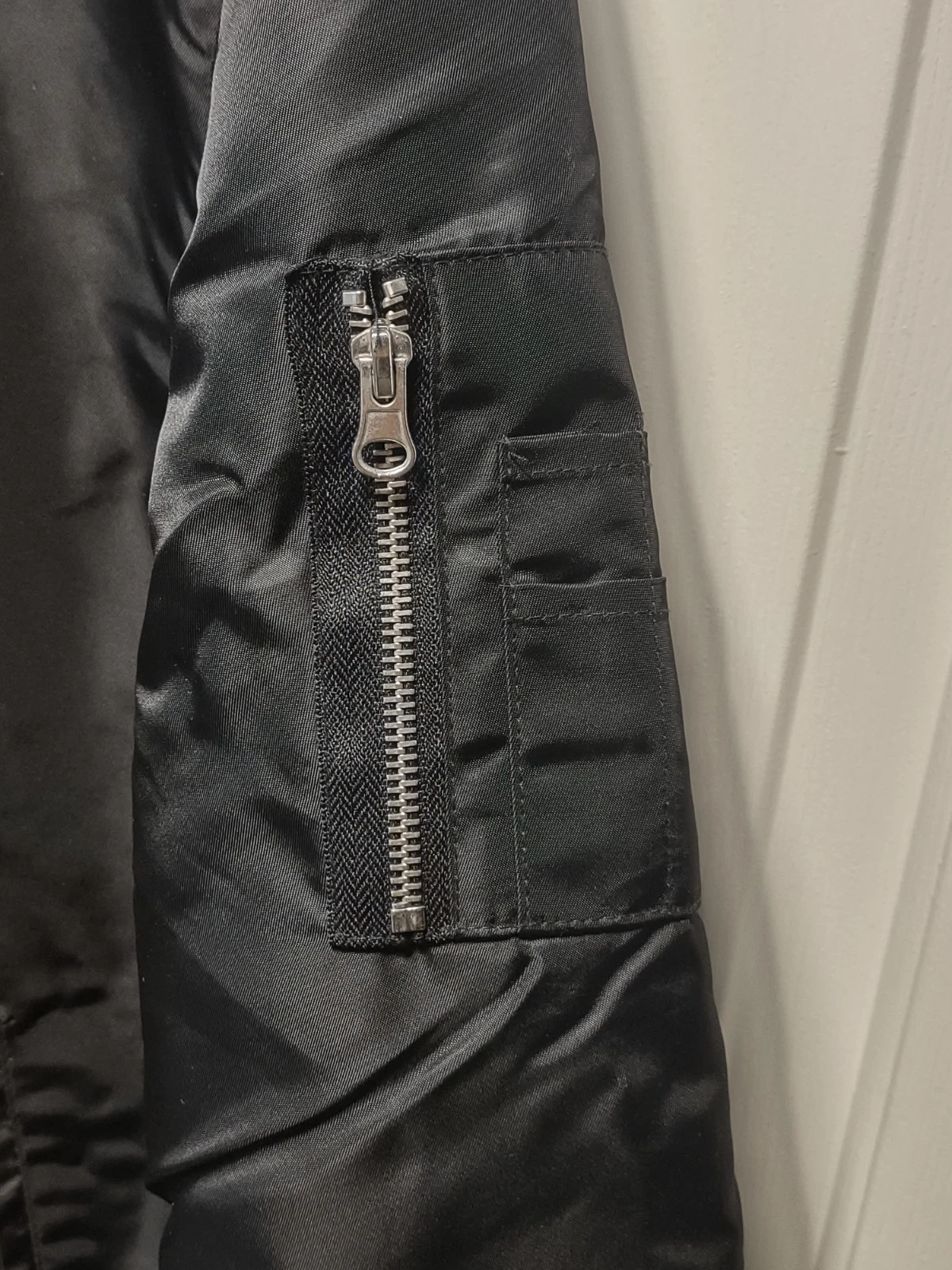 NWT - Brooklyn Clothing MFG - Men's Black Bomber Jacket - Large  image 11