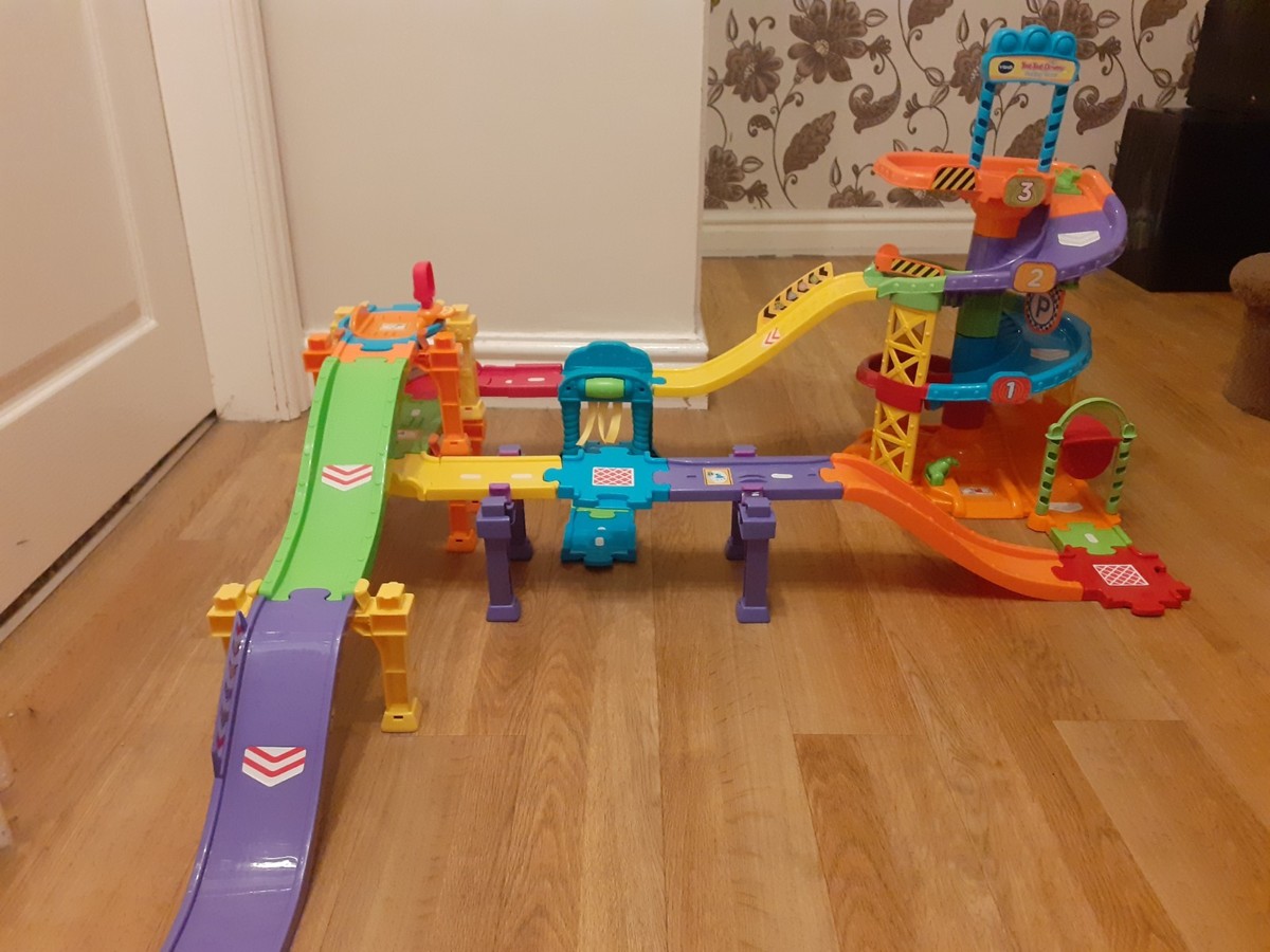 toy toot toot drivers parking tower