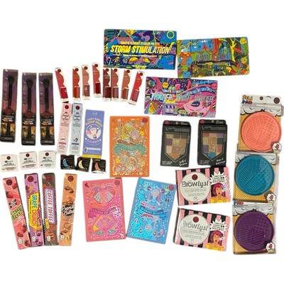 J.CAT BEAUTY - Lot Of 37 Assorted Cosmetics - Breakdown In Description -