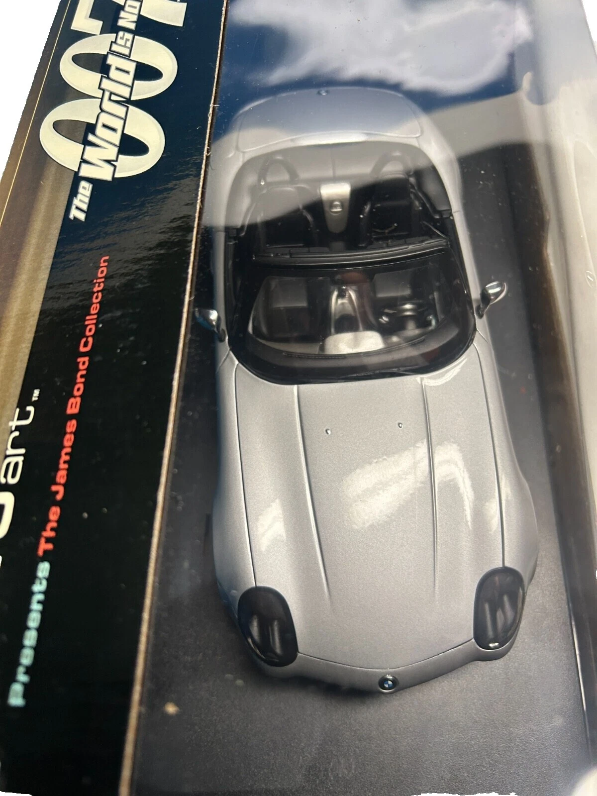 AUTOart BMW 1:18 Contemporary Manufacture Diecast Cars, Trucks & Vans