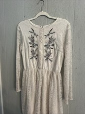 Charlotte Russe Women's Dress Size Large Lace Overlay Long Sleeve Off White