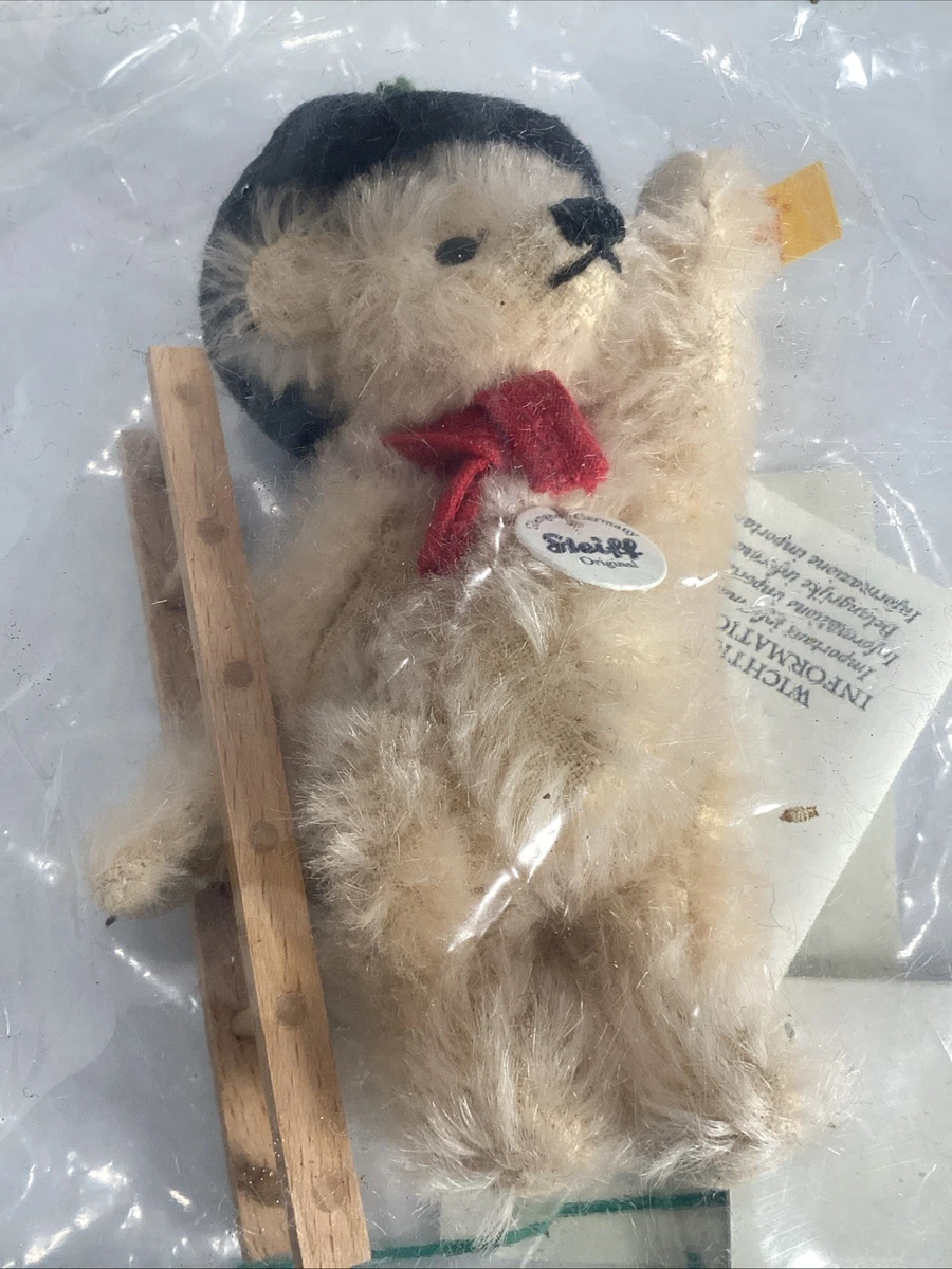 Collectors & Hobbyists Mini (Under 6 in) Steiff Stuffed Animals