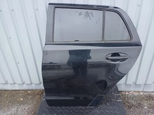 Porte arrière et accessoires Toyota URBAN CRUISER