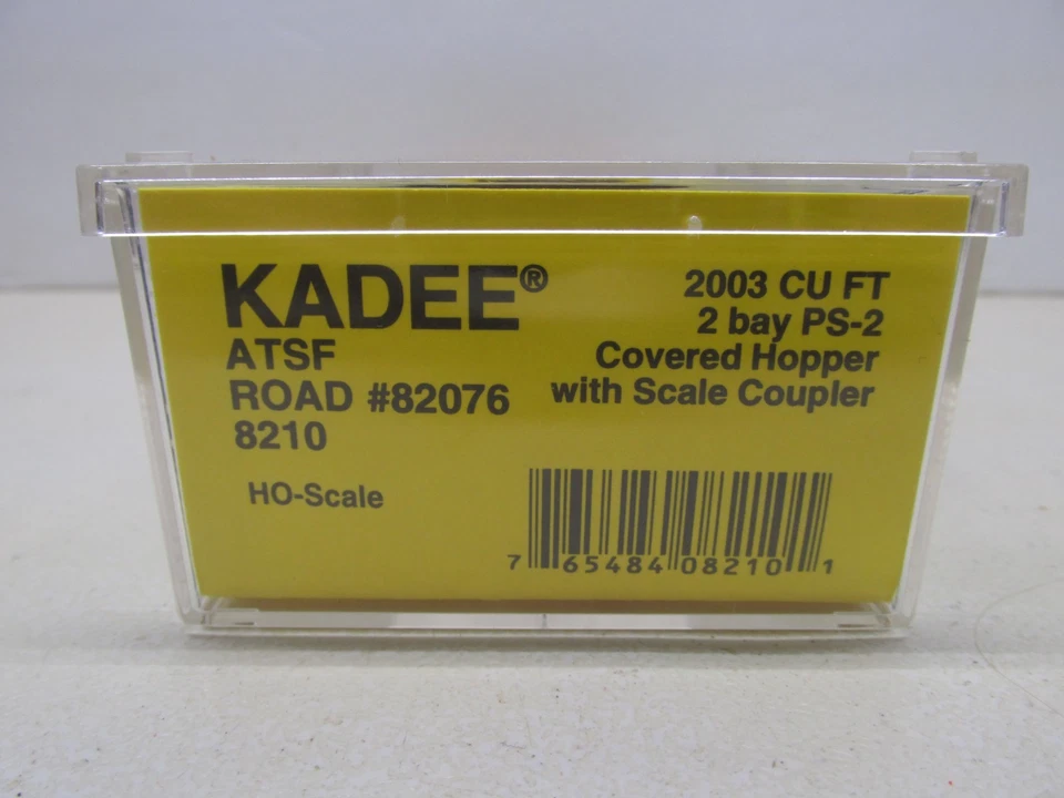 KADEE-#8210-ATSF-2-BAY HOPPER #82076-HO SCALE - Image 4 of 4