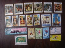 LOT  de  TIMBRES  OBLITERES    de  QU'AITI STATE  IN HADHRAMAUT - EMIRATS ARABES