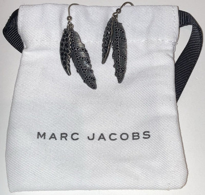 MARC JACOBS FEATHER BLK RHINESTONE ''FALL 2016'' DARK PLUMES STATEMENT EARRING NWT