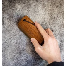 IT03802 LeMieux Artisan Shedding Comb - Brown NEW