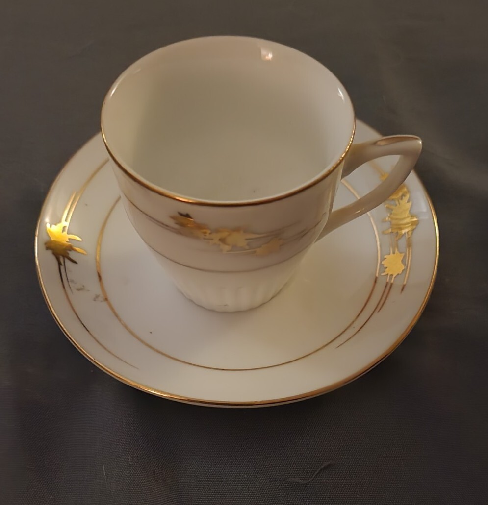 Vintage New in Box Set of 2 Demitasse Cups and Saucers by Keramik Each Cup  Reads Espresso in Gold Script 