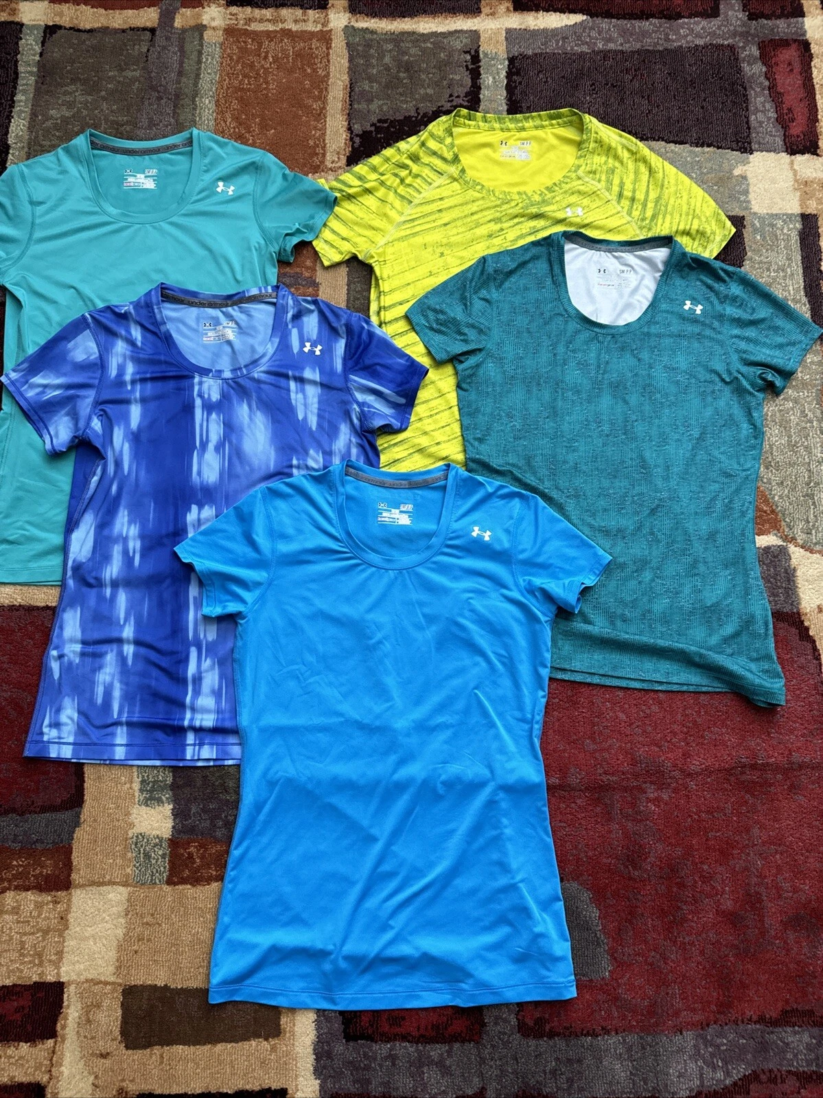 5 Under Armour Shirts HeatGear Fitted Short Sleeve Blue Green Womens Small Shirt