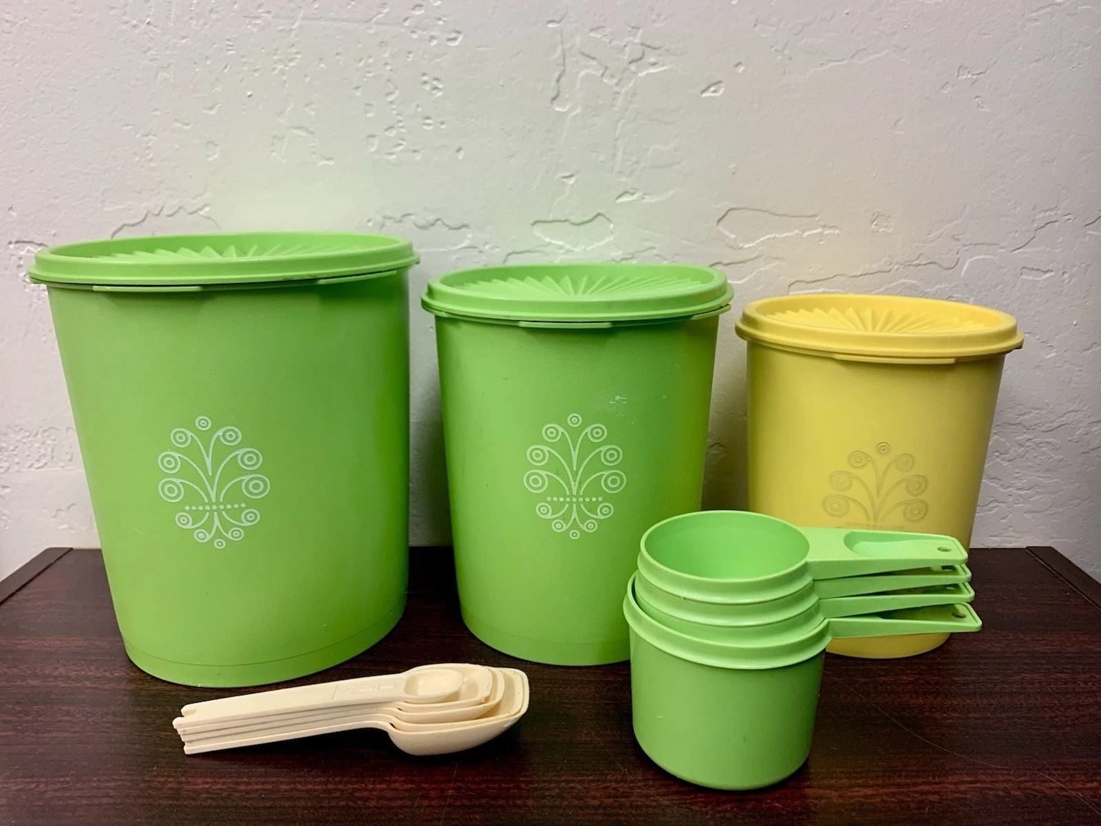 Vintage Tupperware Canisters Measuring Cups & Spoons Green Gold Ivory